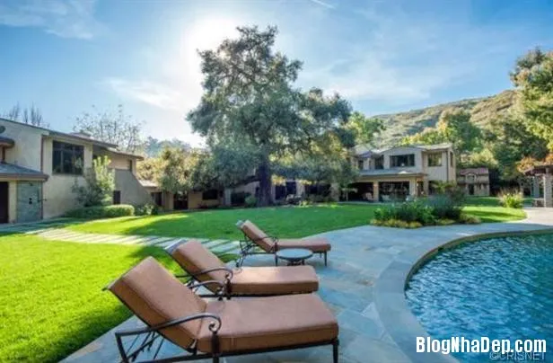 Ngôi nhà đầy mê hoặc của Britney Spears tại Malibu