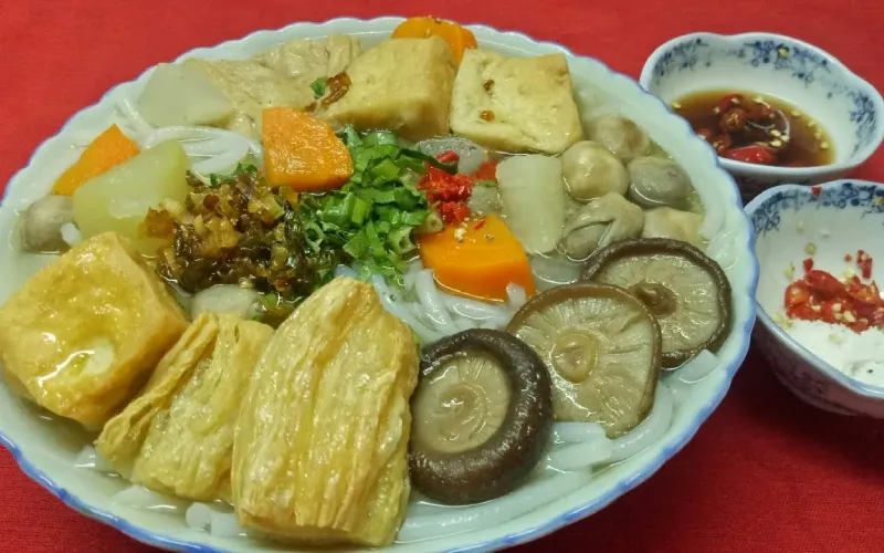 Cách nấu bánh canh chay thanh đạm, bổ dưỡng