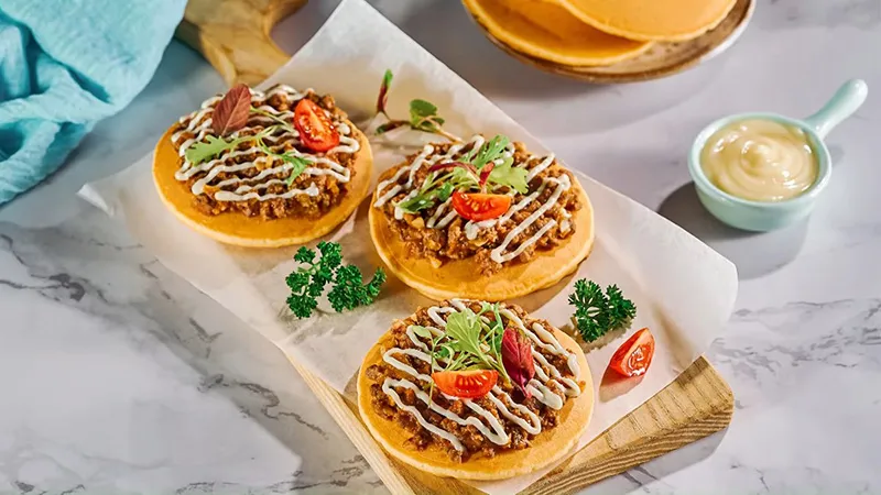 Thử thách làm ngay Pancake bò bằm mềm thơm ngon cho ngày mới